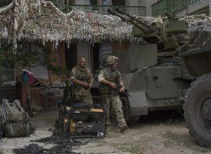 На передові позиції в районі Маріуполя заступили морські піхотинці України
