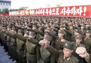 Лідер КНДР Кім Чен Ин привів у повну бойову готовність війська на кордоні