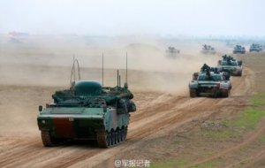 На озброєння Китайської Армії надійшли броньовані пункти космічного зв'язку