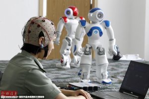 У Китаї розробляють системи керування роботами за допомогою мозкової активності