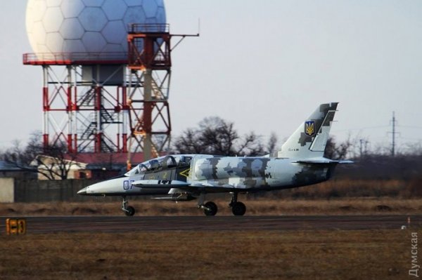 Одеський авіаційний завод поставив ВПС України черговий модернізований літак Aero L-39M