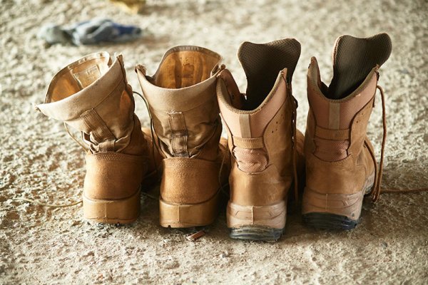 Нове взуття ВСУ vs Стара взуття US Army - II