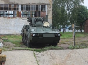 У Харкові відбулися випробування оновленої версії бронетранспортера БТР-4
