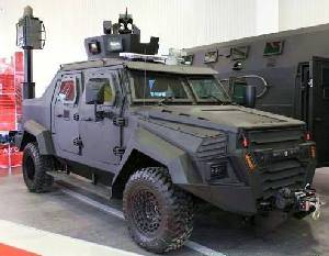 AZCAN являє розвідувальний варіант своєї броньованої машини Sentry