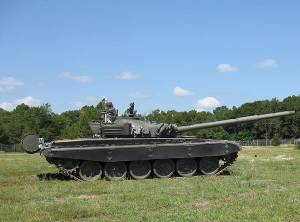 Kratos перетворює російський танк T-72 в безпілотний