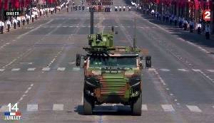 Франція представила нову бойову броньовану машину VBMR Griffon на військовому параді в Парижі